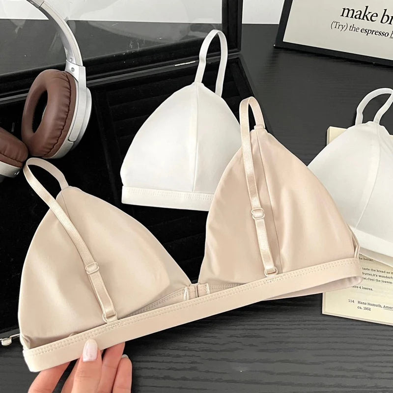 French Triangle Cup Women's Underwear Sexy Thin Strap Bra Cover with Front Buckle Design Summer Beauty Back Set for Gathered Bra