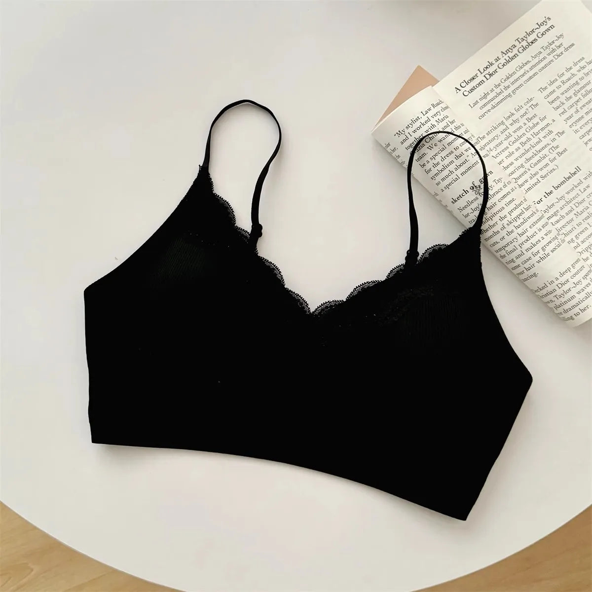 Women's Comfortable Thin Strap Breathable Wire Free Thin Soft Lace Push-Up Bra Nylon Sexy Women Sport Bra