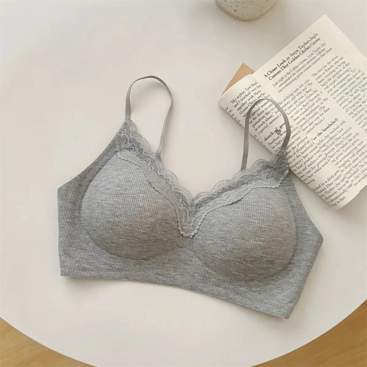 Women's Comfortable Thin Strap Breathable Wire Free Thin Soft Lace Push-Up Bra Nylon Sexy Women Sport Bra