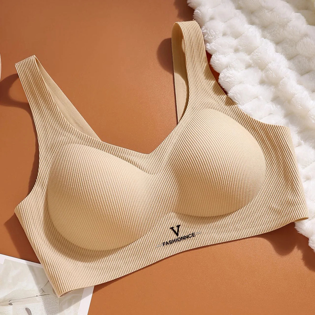 Thin Wide Strap Seamless Bra