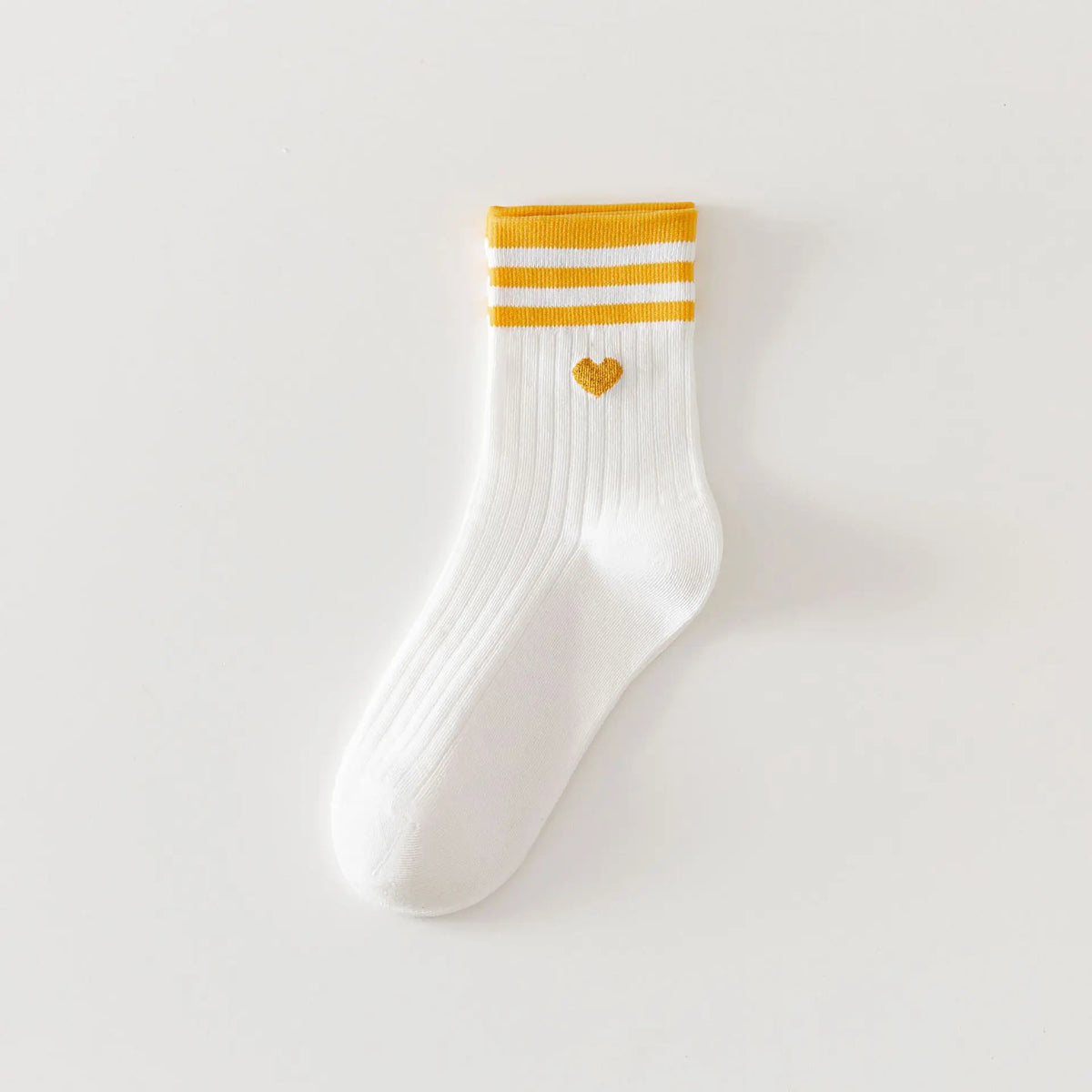 Parallel Bar Socks Fashionable Heart Design