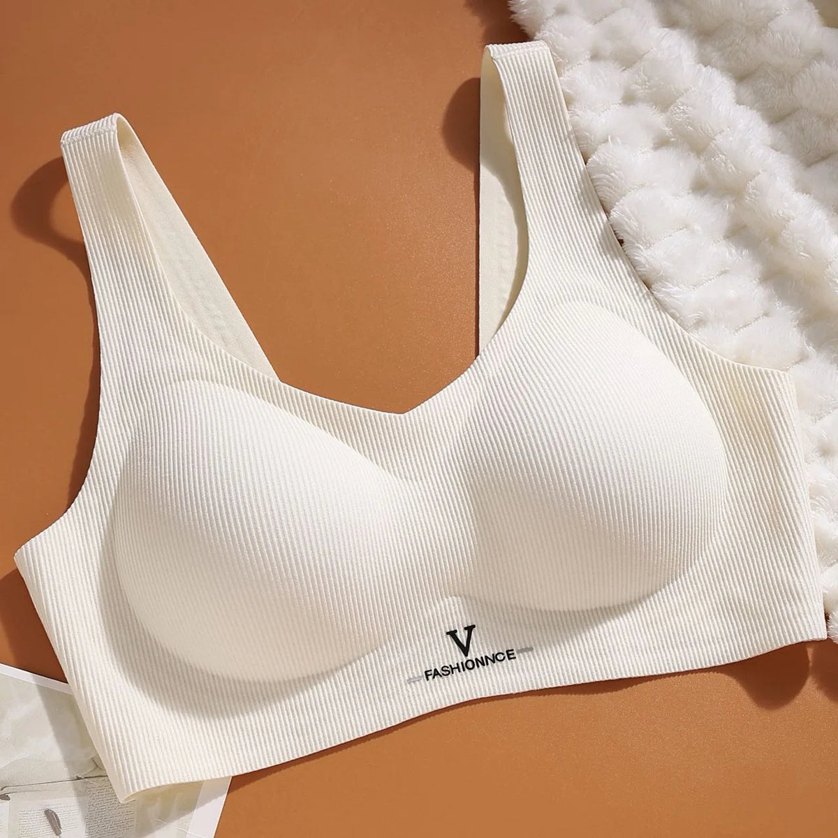 Thin Wide Strap Seamless Bra
