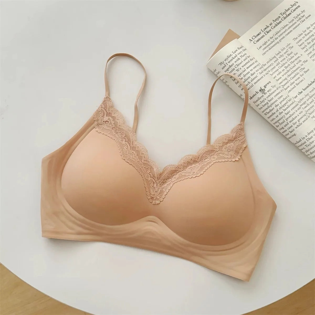 Women's Comfortable Thin Strap Breathable Wire Free Thin Soft Lace Push-Up Bra Nylon Sexy Women Sport Bra