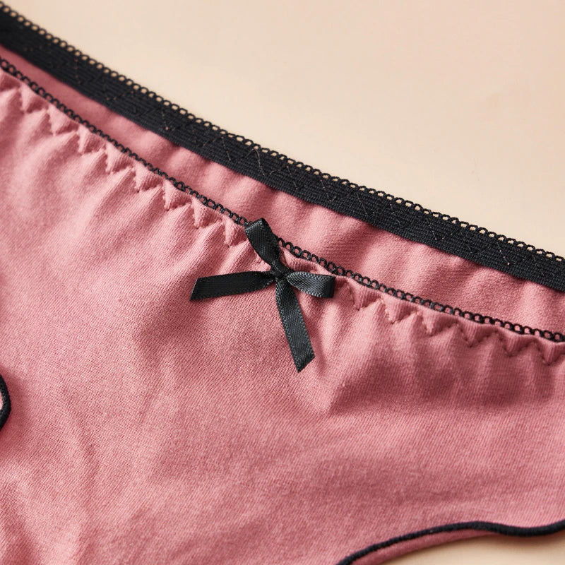 Knitted Bow Pantie
