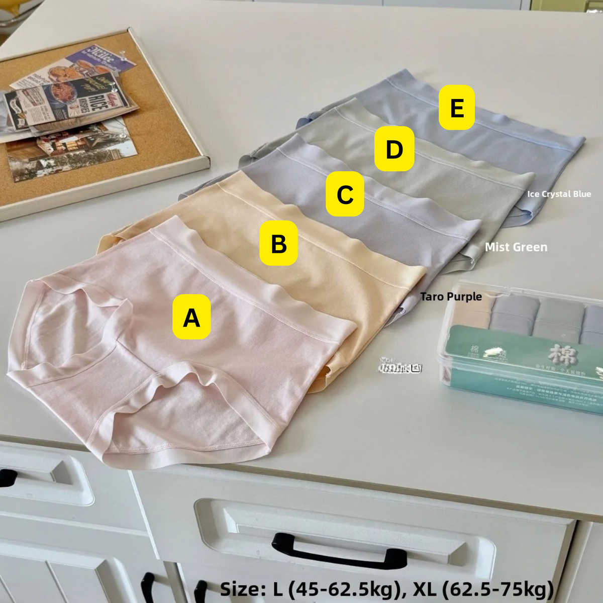 Comfortable Breathable Lightweight Women's Cotton Triangle Panties Seamless Knitted Underwear Antibacterial Moisture Wicking