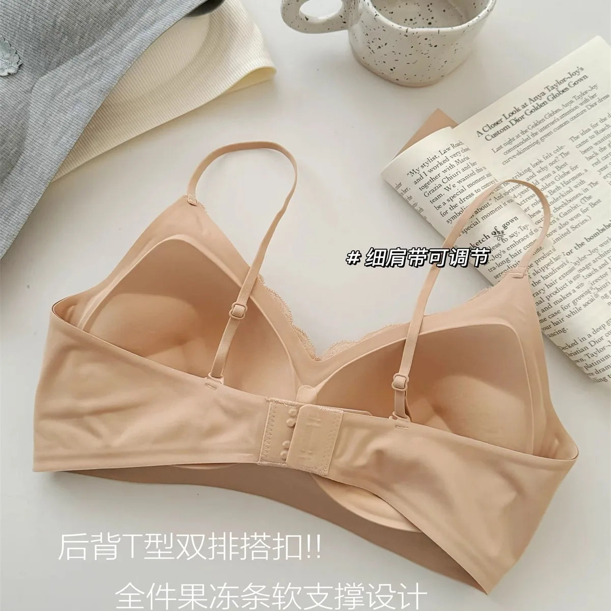 Women's Comfortable Thin Strap Breathable Wire Free Thin Soft Lace Push-Up Bra Nylon Sexy Women Sport Bra